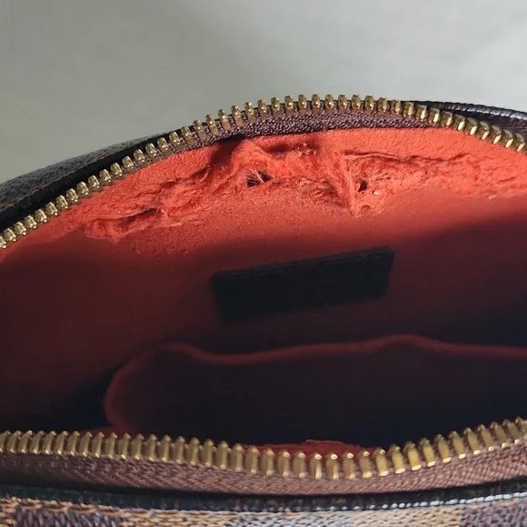 Louis Vuttion Damier Ebene Ipanima Bag - Picture 7 of 10